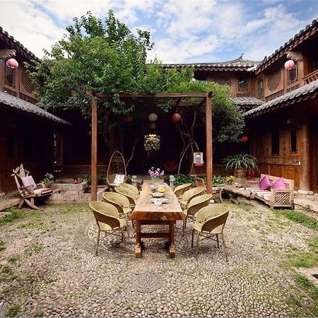 Blossom Hill Inn - Neverland Lijiang (Yunnan) Exterior foto